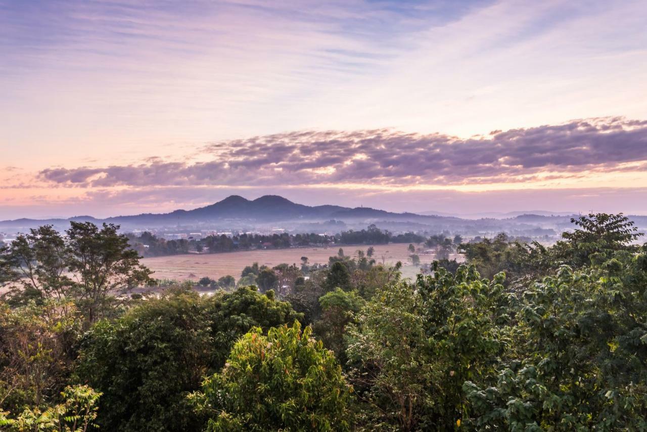 เชียงราย เลกฮิลล์ รีสอร์ต Hotel ภายนอก รูปภาพ